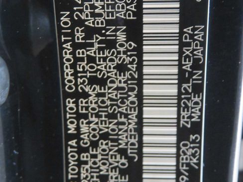 Used 2021 Toyota Corolla LE FWD image 68