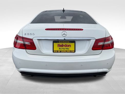 Used 2011 Mercedes-Benz E 550 Coupe image 7