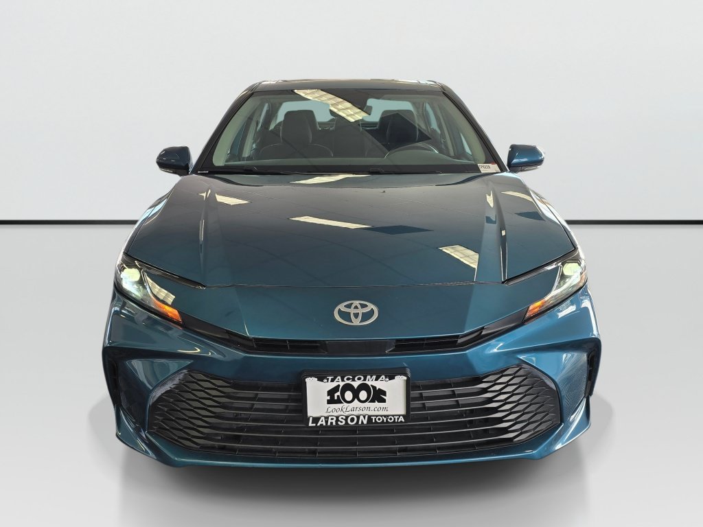 Used 2025 Toyota Camry LE w/ Convenience Package FWD image 8