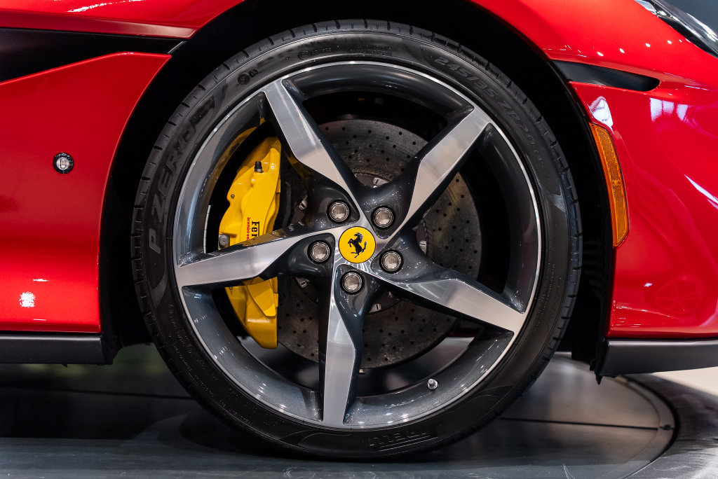 Certified 2022 Ferrari Portofino M RWD image 20