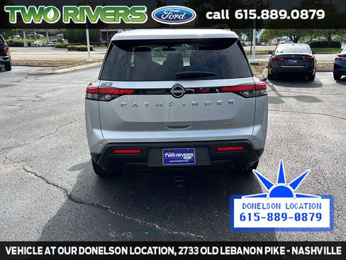 Used 2022 Nissan Pathfinder SV FWD image 8