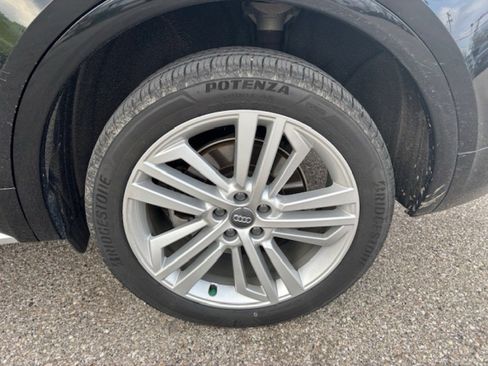 Used 2020 Audi Q5 2.0T Premium Plus w/ Premium Plus Package image 6