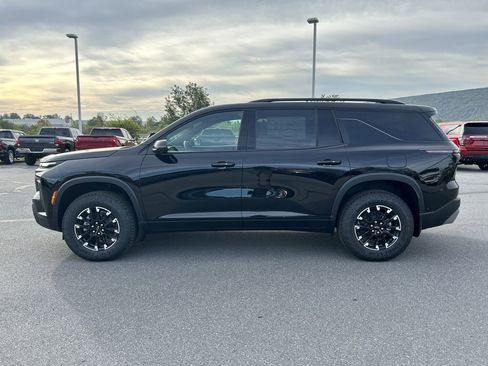 New 2026 Chevrolet Traverse Z71 w/ Enhanced Driving Package image 4