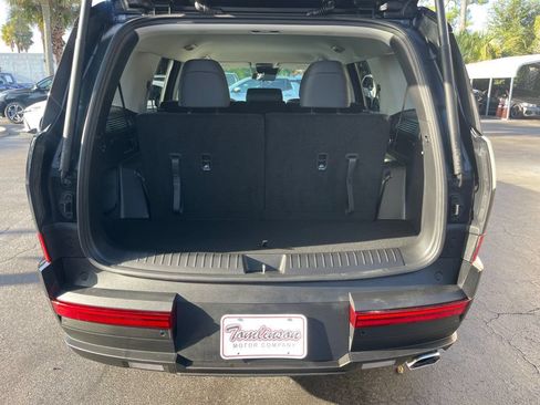 Used 2026 Hyundai Santa Fe SEL FWD image 5