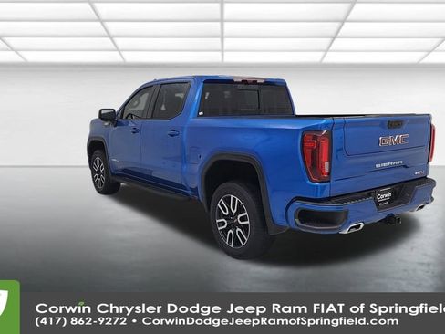 Used 2024 GMC Sierra 1500 AT4 w/ Technology Package image 11