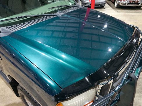 Used 1999 Ford F250 XLT image 18