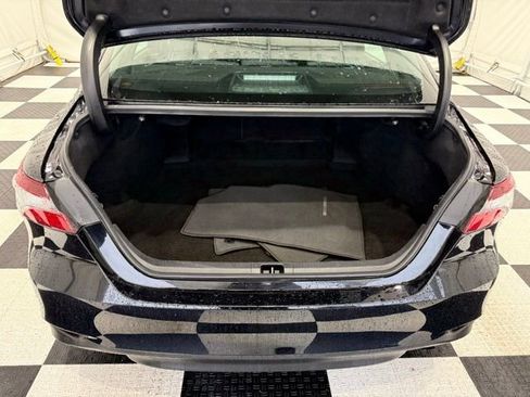 Used 2024 Toyota Camry LE image 4