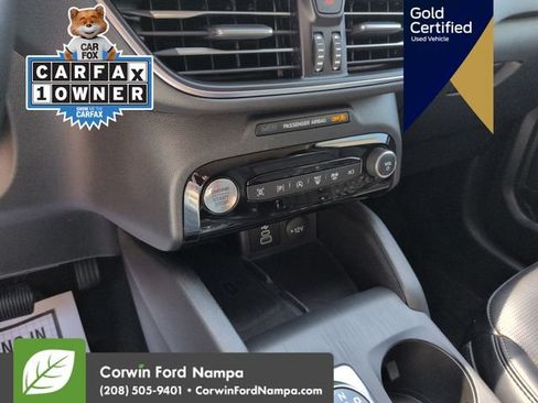 Certified 2024 Ford Escape Platinum AWD/4WD image 19