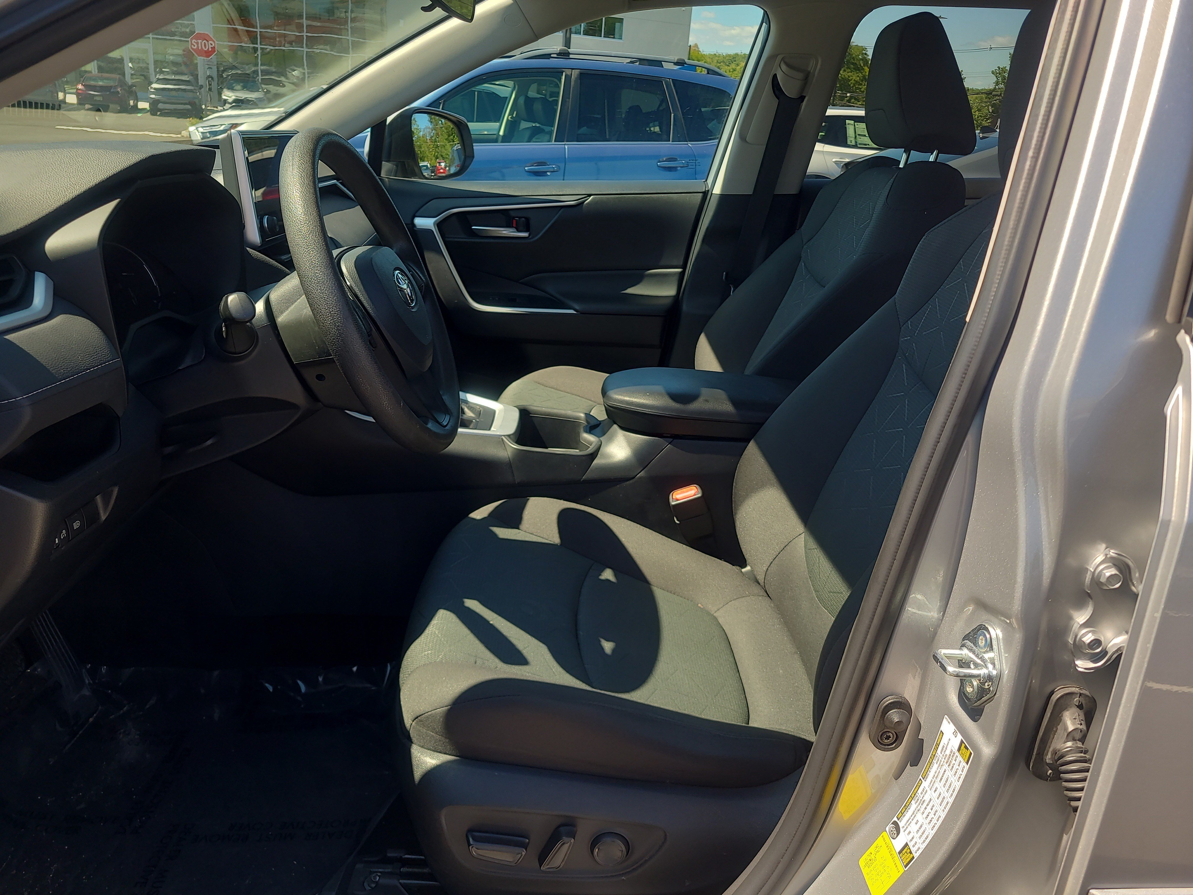 Certified 2023 Toyota RAV4 XLE AWD/4WD image 16