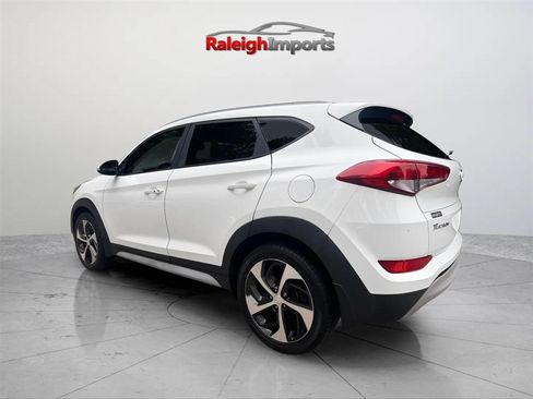 Used 2018 Hyundai Tucson Sport FWD image 7
