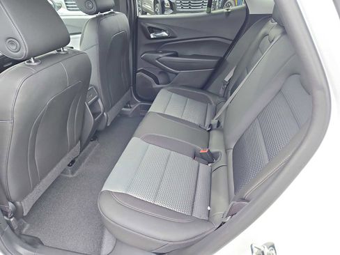 New 2026 Chevrolet Trax LT w/ Driver Confidence Package FWD image 17