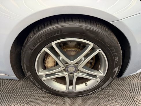 Used 2016 Mercedes-Benz S 550 Sedan image 18