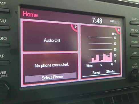 Used 2019 Toyota RAV4 XLE FWD image 28