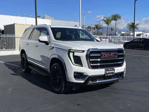 New 2026 GMC Yukon Elevation image 3