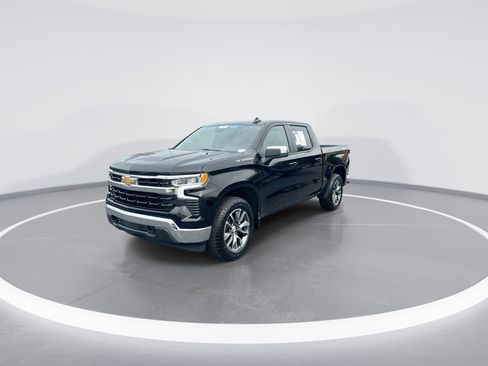 Used 2023 Chevrolet Silverado 1500 LT AWD/4WD image 5