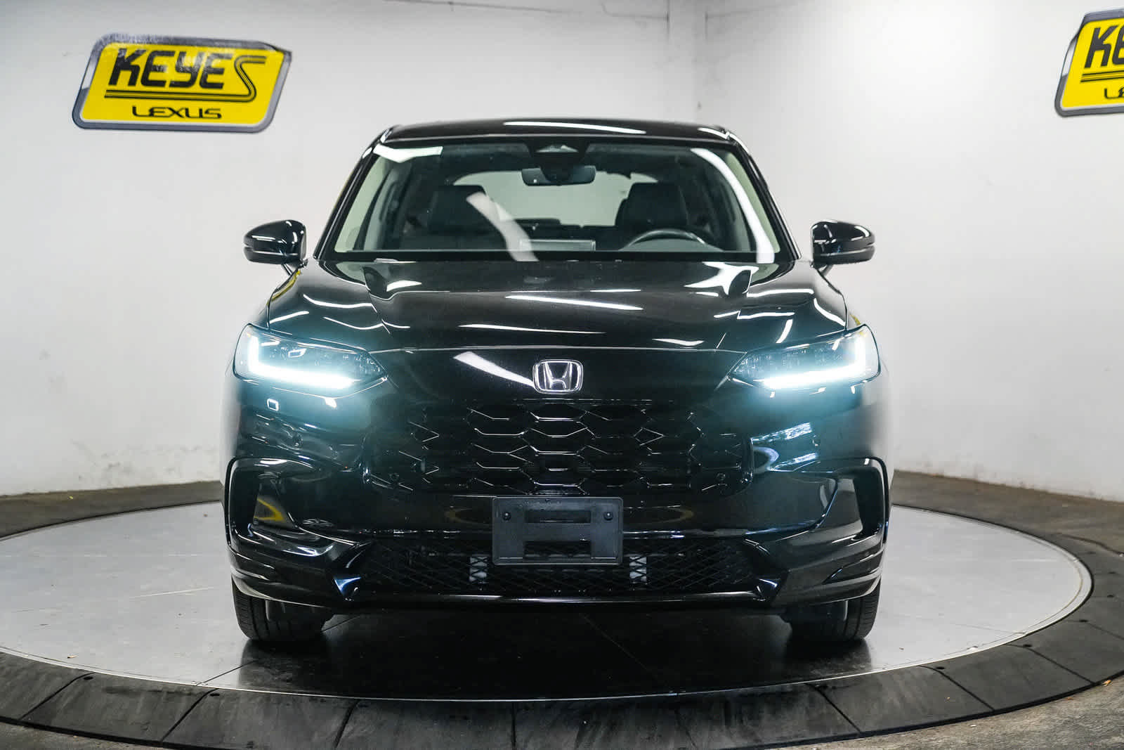 Used 2024 Honda HR-V EX-L image 8