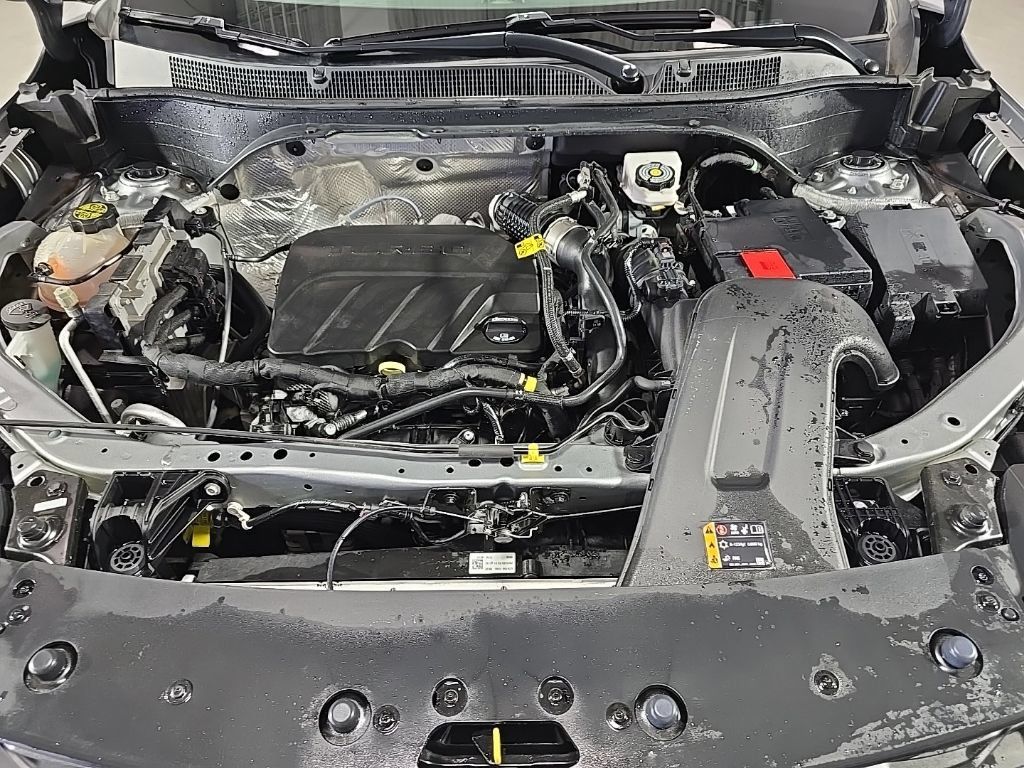 Used 2024 Chevrolet Trax LS FWD image 11