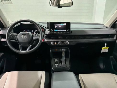 Certified 2025 Honda CR-V LX image 6