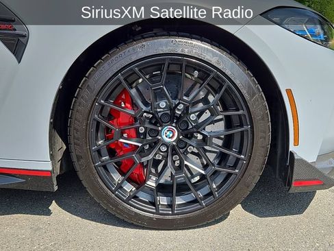 Used 2023 BMW M4 CSL RWD image 9