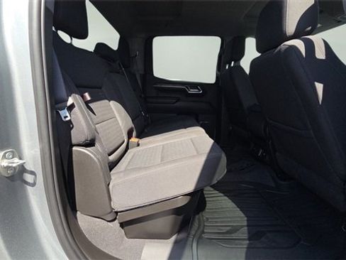Used 2024 GMC Sierra 1500 Elevation image 14
