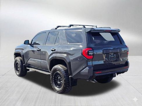 Used 2026 Toyota 4Runner SR5 AWD/4WD image 4