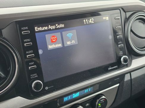 Used 2022 Toyota Tacoma SR5 image 32