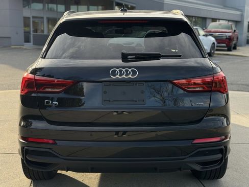 New 2025 Audi Q3 2.0T Premium image 11