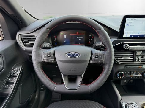 New 2025 Ford Escape ST-Line Elite image 10