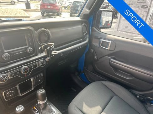 Used 2021 Jeep Wrangler Sport AWD/4WD image 20