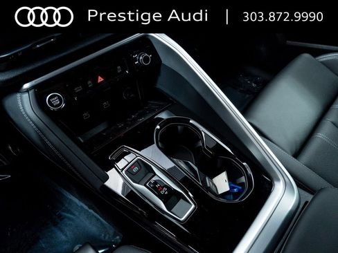 Used 2025 Audi Q5 Premium Plus w/ Premium Plus AWD/4WD image 19