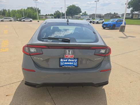 Used 2025 Honda Civic Sport image 7