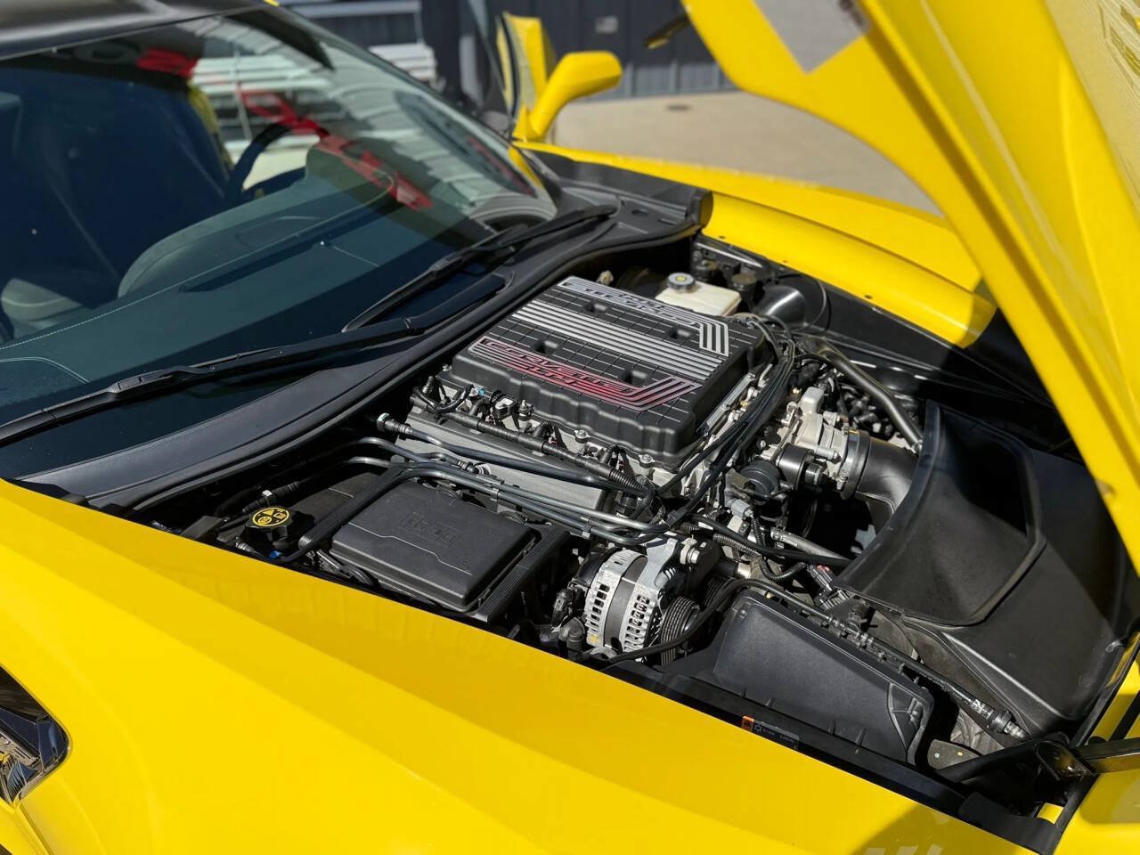 Used 2018 Chevrolet Corvette Z06 RWD image 22
