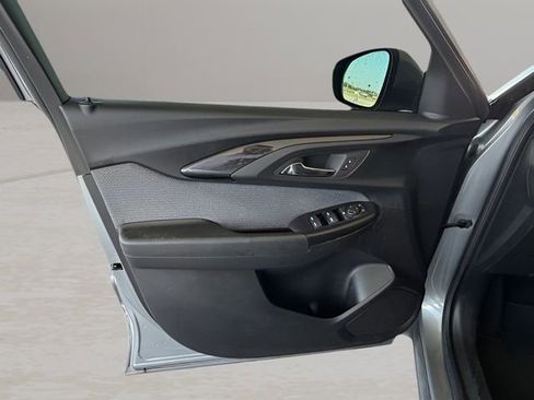 Used 2023 Chevrolet TrailBlazer LT image 16