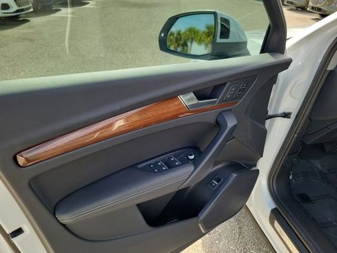 Certified 2022 Audi Q5 2.0T Premium Plus image 18