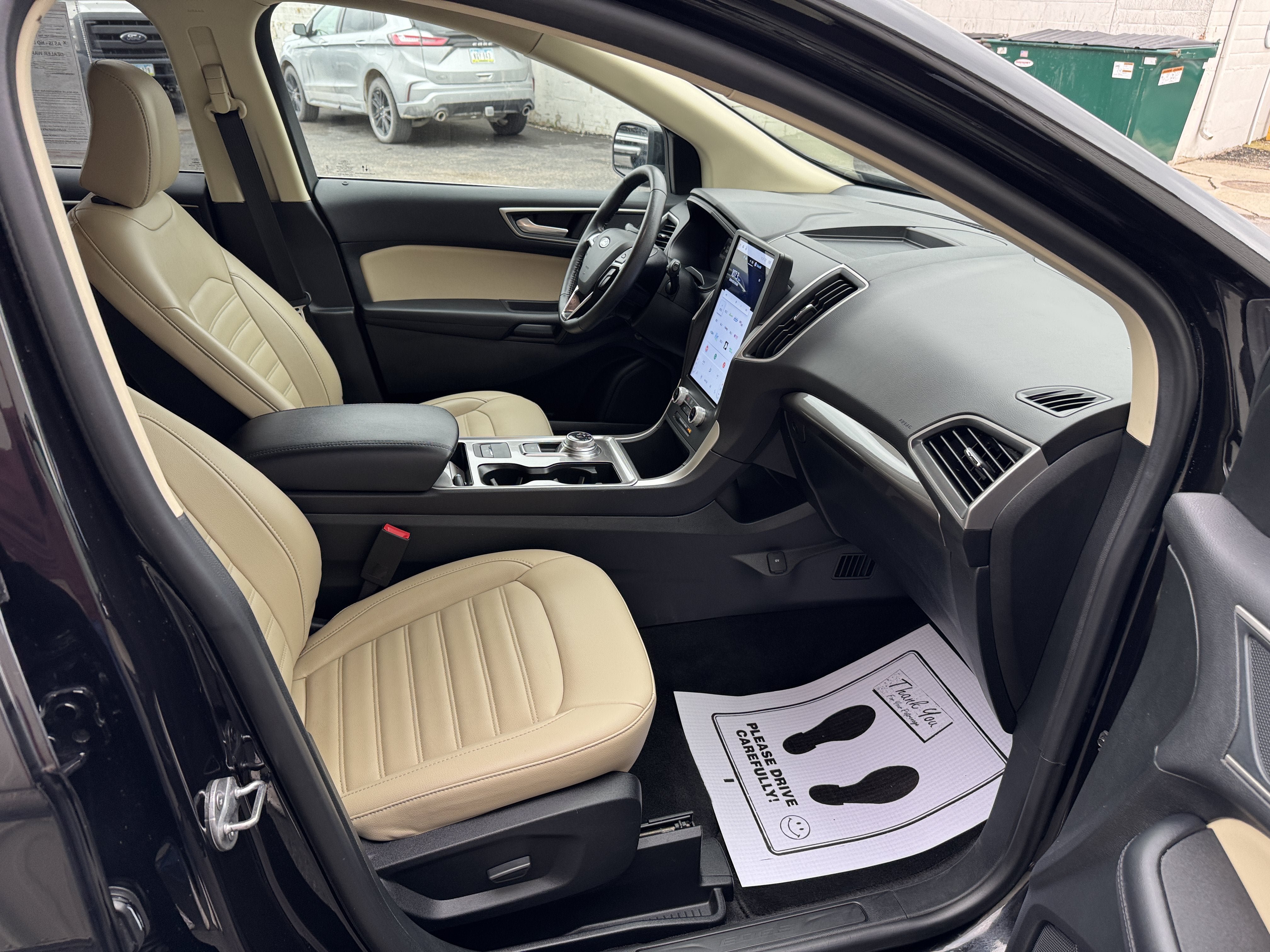 Used 2024 Ford Edge SEL AWD/4WD image 24