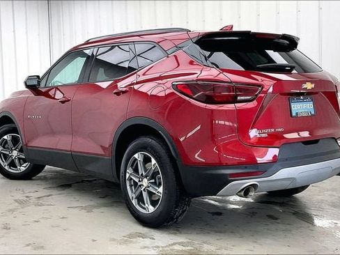 Certified 2024 Chevrolet Blazer LT w/ Convenience Package AWD/4WD image 11