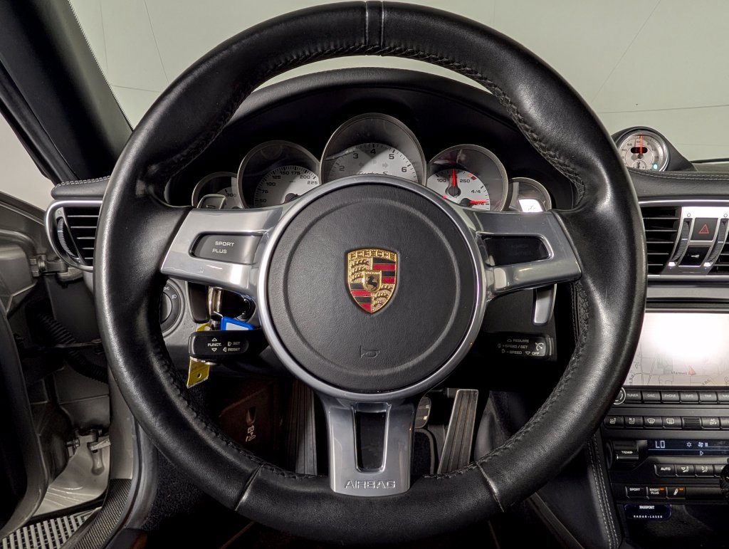 Used 2012 Porsche 911 Turbo S AWD/4WD image 32
