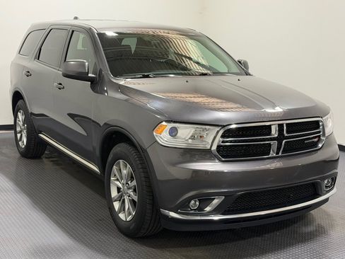 Used 2018 Dodge Durango SXT w/ Trailer Tow Group IV AWD/4WD image 4