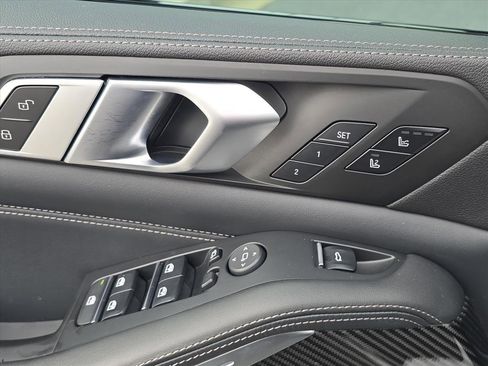 Used 2021 BMW X5 M50i w/ Executive Package image 18