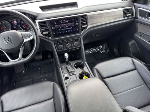 Used 2021 Volkswagen Atlas Cross Sport SE FWD image 36