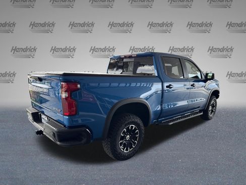 Used 2022 Chevrolet Silverado 1500 ZR2 w/ Technology Package AWD/4WD image 8