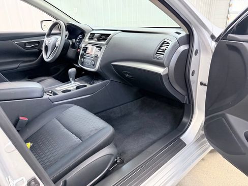 Used 2017 Nissan Altima 2.5 S w/ Power Driver Seat Package FWD image 31