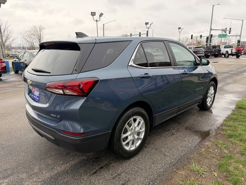 Used 2024 Chevrolet Equinox LT w/ LPO, Floor Liner Package image 6