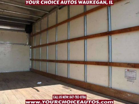 Used 2014 Ford E-350 and Econoline 350 Super Duty image 16