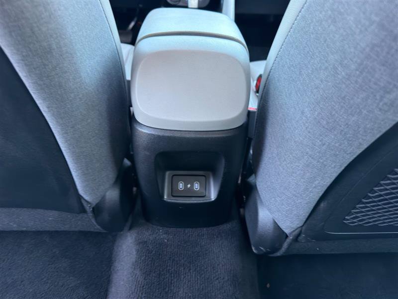 Used 2024 Hyundai Elantra Limited FWD image 22