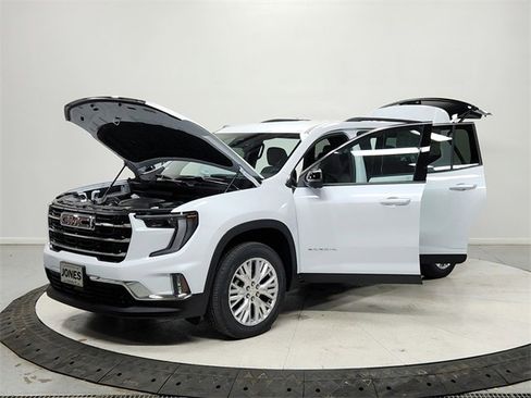 New 2026 GMC Acadia Elevation w/ Elevation Premium Package image 11