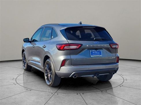 Certified 2025 Ford Escape ST-Line Elite w/ Premium Technology Package image 10