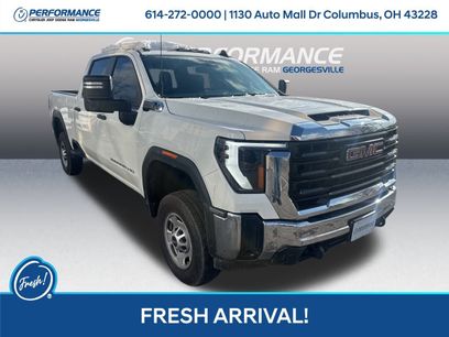 Used 2024 GMC Sierra 2500 Pro w/ Convenience Package
