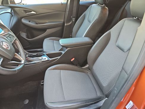 Used 2022 Buick Encore GX Select FWD image 15