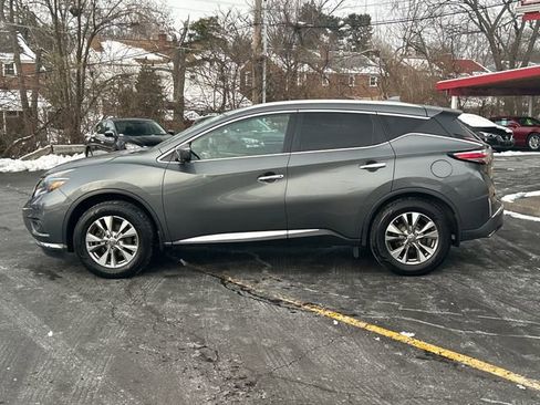 Used 2018 Nissan Murano SL w/ Moonroof Package image 3